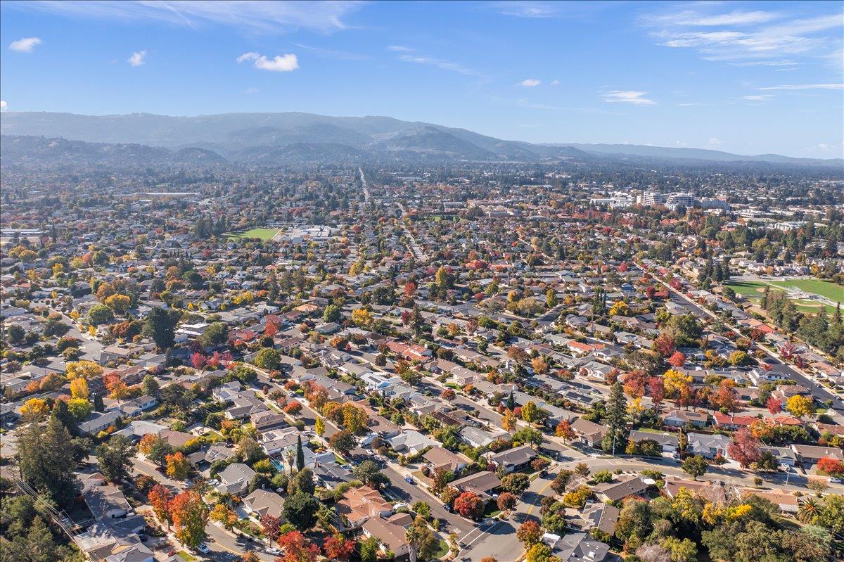 Detail Gallery Image 30 of 33 For 10450 Pineville Ave, Cupertino,  CA 95014 - 3 Beds | 2 Baths