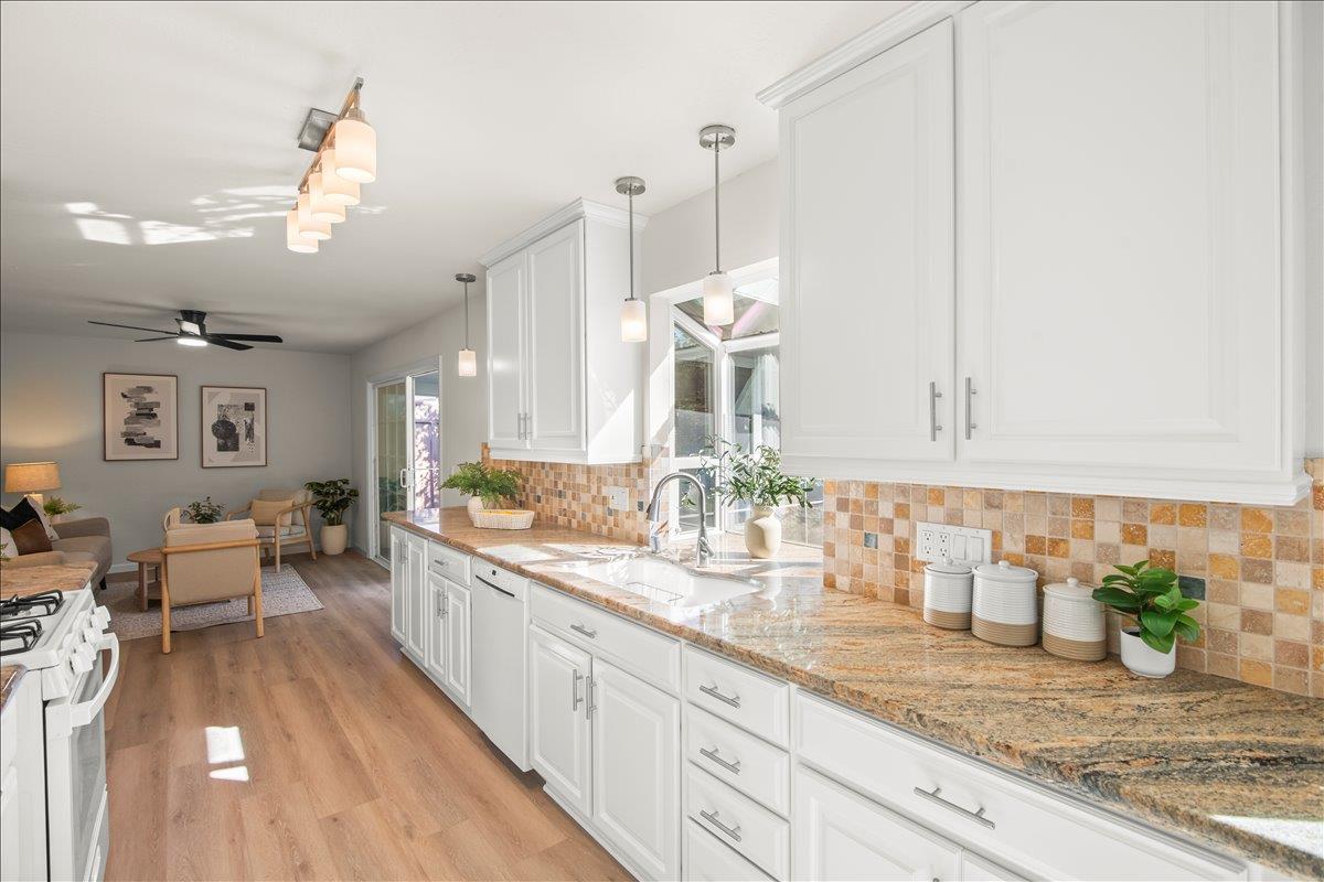 Detail Gallery Image 9 of 33 For 10450 Pineville Ave, Cupertino,  CA 95014 - 3 Beds | 2 Baths