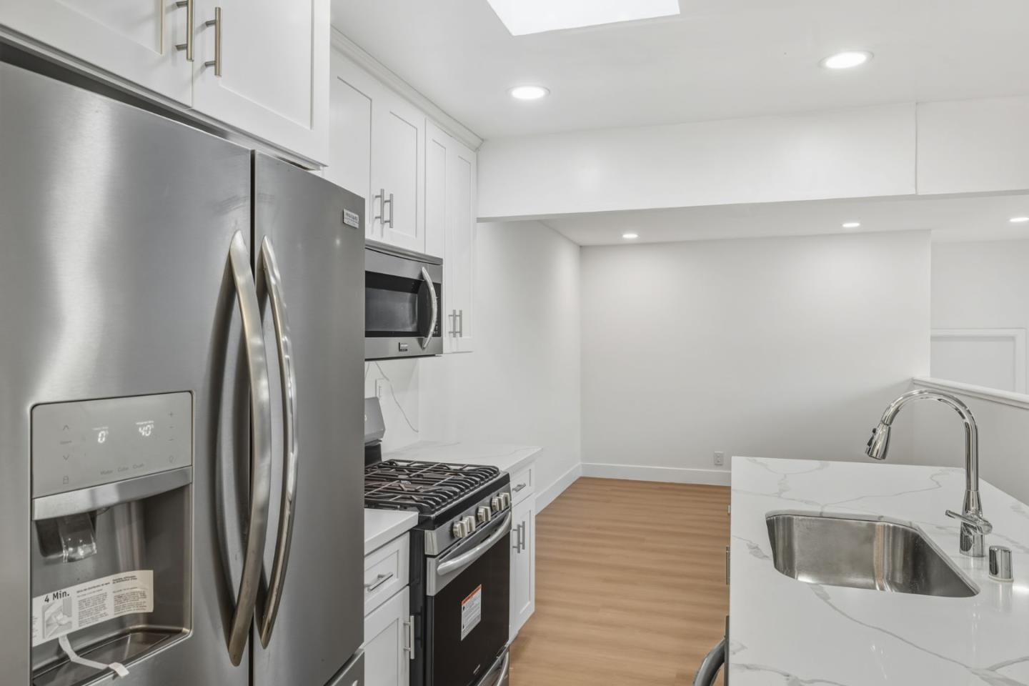 Detail Gallery Image 12 of 37 For 374 Manzanita Ct, Milpitas,  CA 95035 - 3 Beds | 2 Baths