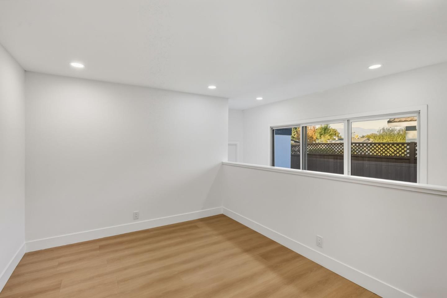 Detail Gallery Image 16 of 37 For 374 Manzanita Ct, Milpitas,  CA 95035 - 3 Beds | 2 Baths