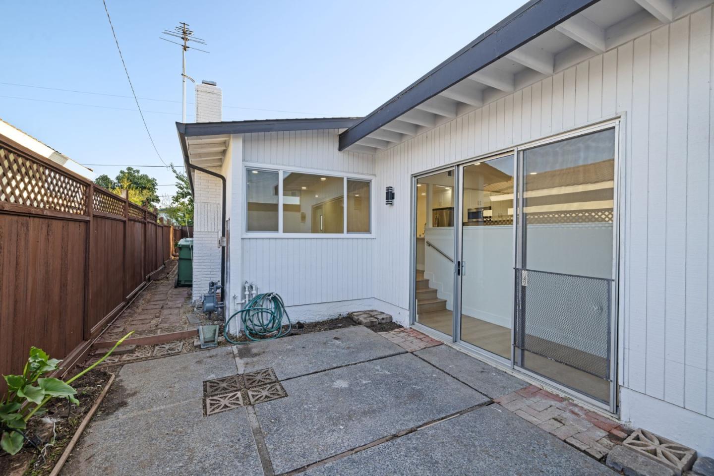 Detail Gallery Image 32 of 37 For 374 Manzanita Ct, Milpitas,  CA 95035 - 3 Beds | 2 Baths