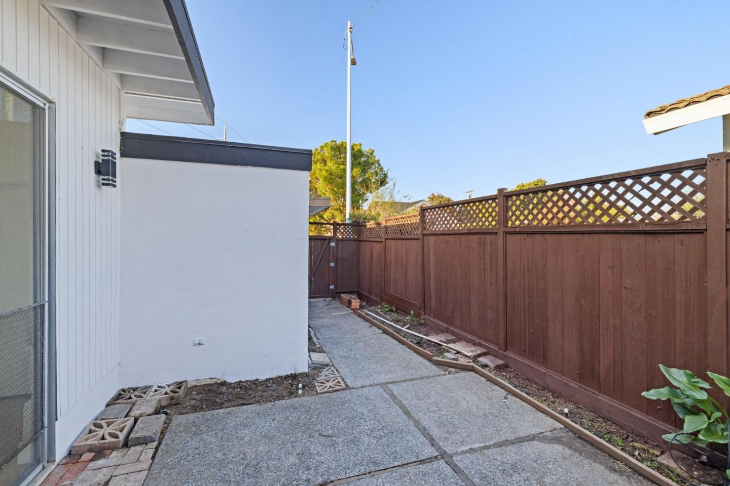 Detail Gallery Image 33 of 37 For 374 Manzanita Ct, Milpitas,  CA 95035 - 3 Beds | 2 Baths