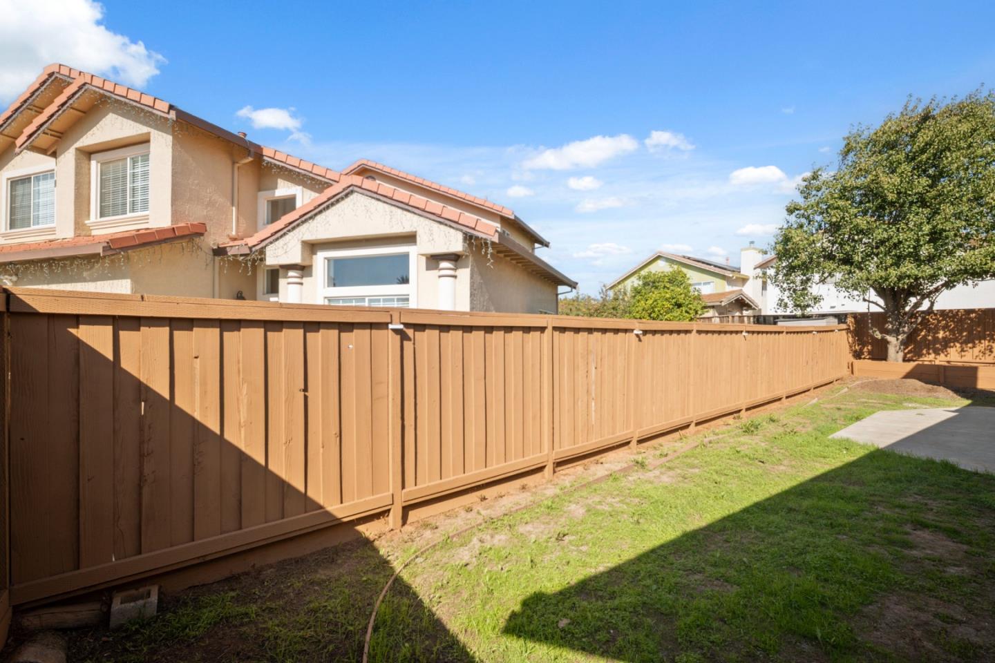 Detail Gallery Image 35 of 42 For 1439 Wolf Ct, Salinas,  CA 93905 - 4 Beds | 2 Baths