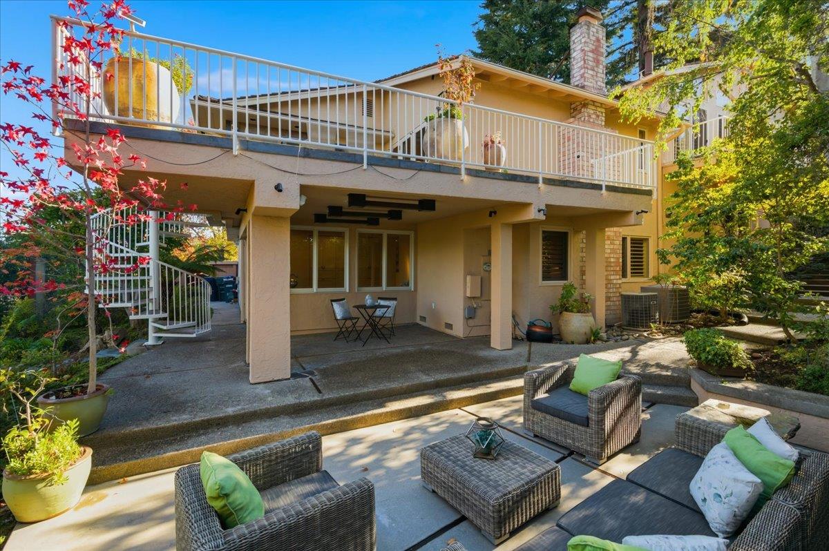 Detail Gallery Image 45 of 50 For 920 Oxford Dr, Los Altos,  CA 94024 - 4 Beds | 3/1 Baths