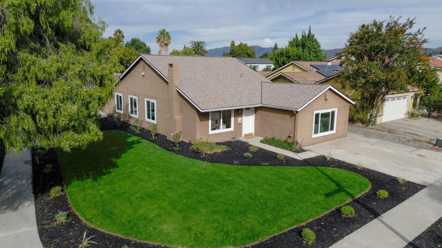 Detail Gallery Image 2 of 28 For 2053 Jonesport Ave, San Jose,  CA 95131 - 3 Beds | 2 Baths