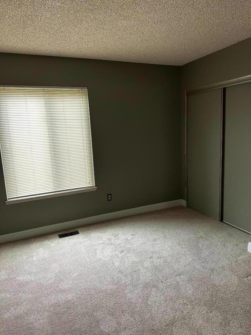 Detail Gallery Image 12 of 23 For 621 via Primavera Ct, San Jose,  CA 95111 - 2 Beds | 2 Baths