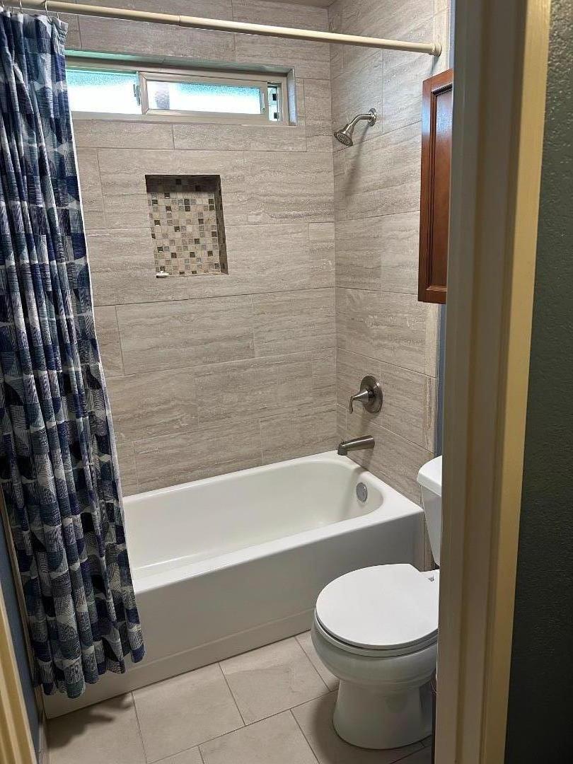 Detail Gallery Image 14 of 23 For 621 via Primavera Ct, San Jose,  CA 95111 - 2 Beds | 2 Baths