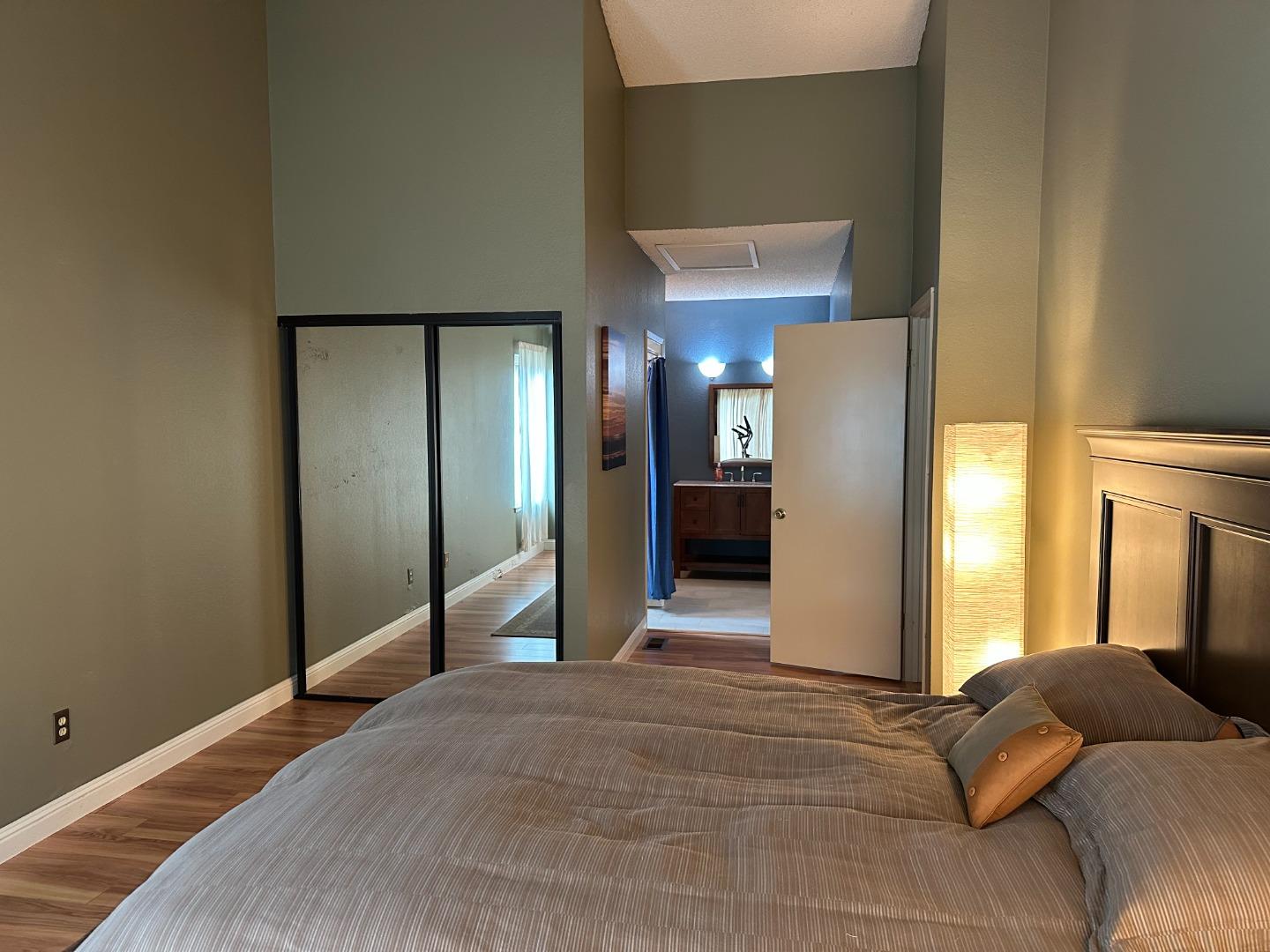 Detail Gallery Image 17 of 23 For 621 via Primavera Ct, San Jose,  CA 95111 - 2 Beds | 2 Baths