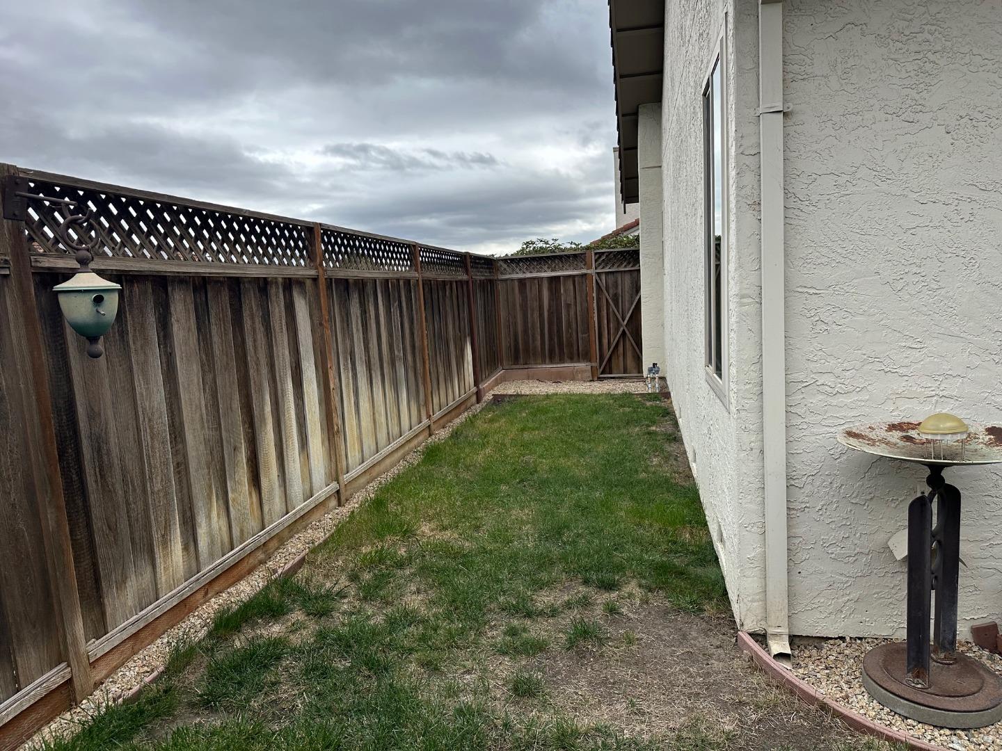 Detail Gallery Image 23 of 23 For 621 via Primavera Ct, San Jose,  CA 95111 - 2 Beds | 2 Baths