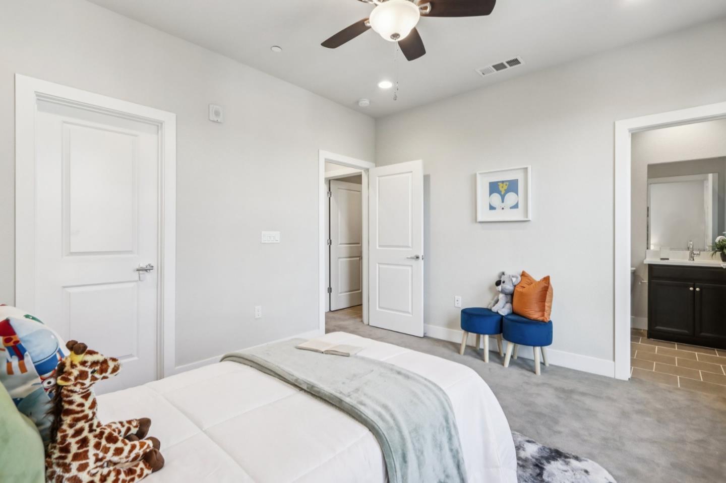 Photo #16: ML82026664 Listing: Photo #16