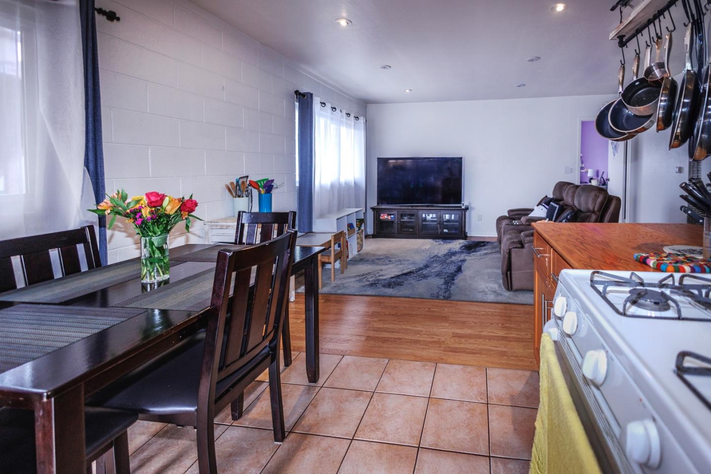 Detail Gallery Image 8 of 32 For 41 Carmel Ave, Pacifica,  CA 94044 - – Beds | – Baths