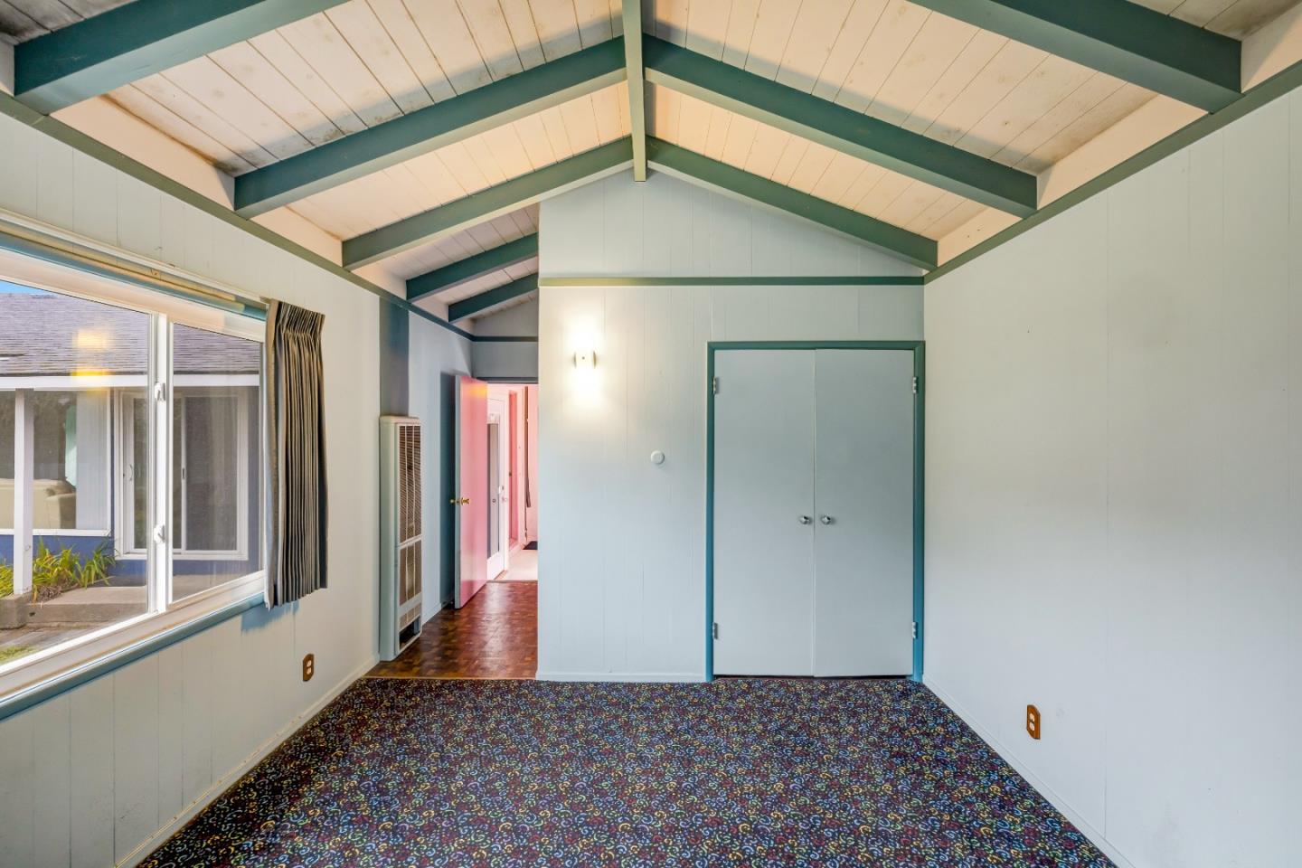 Detail Gallery Image 16 of 39 For 964 Forest Ave, Pacific Grove,  CA 93950 - 3 Beds | 2 Baths