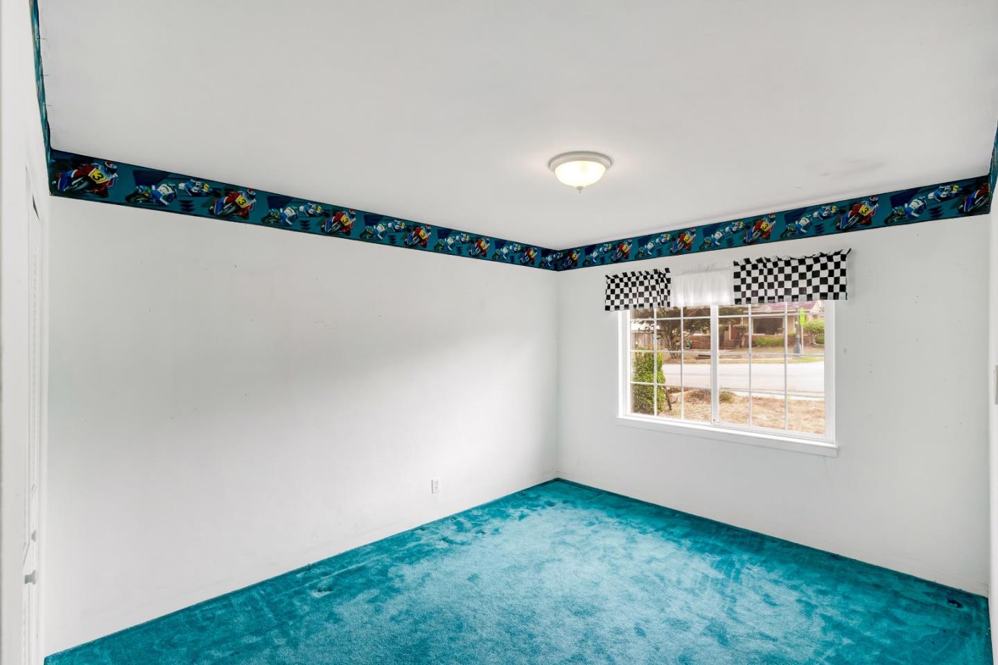 Detail Gallery Image 23 of 39 For 964 Forest Ave, Pacific Grove,  CA 93950 - 3 Beds | 2 Baths