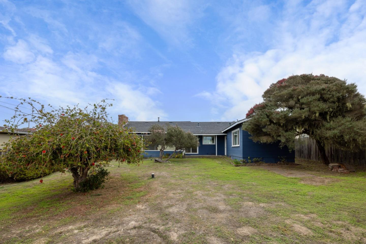 Detail Gallery Image 31 of 39 For 964 Forest Ave, Pacific Grove,  CA 93950 - 3 Beds | 2 Baths