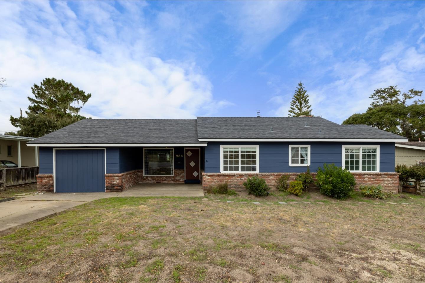 Detail Gallery Image 33 of 39 For 964 Forest Ave, Pacific Grove,  CA 93950 - 3 Beds | 2 Baths