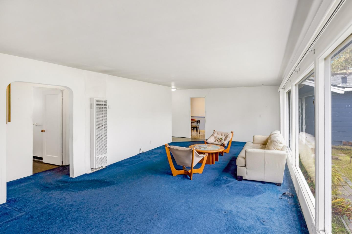 Detail Gallery Image 8 of 39 For 964 Forest Ave, Pacific Grove,  CA 93950 - 3 Beds | 2 Baths