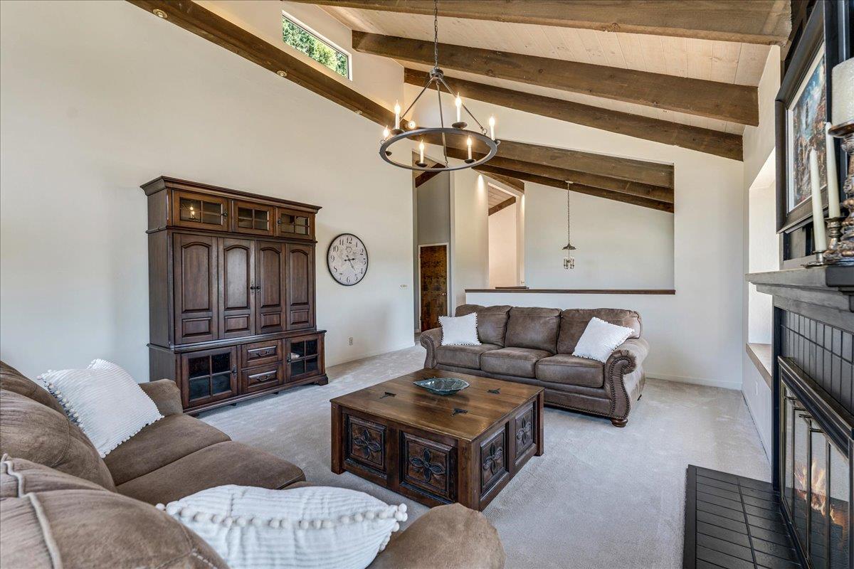 Detail Gallery Image 4 of 30 For 284 Brooktree Ranch Rd, Aptos,  CA 95003 - 5 Beds | 3 Baths