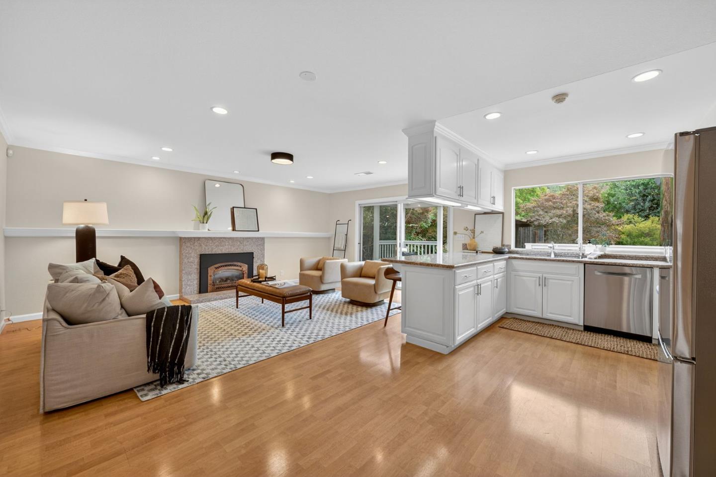 Detail Gallery Image 20 of 67 For 834 Colleen Dr, San Jose,  CA 95123 - 4 Beds | 2 Baths