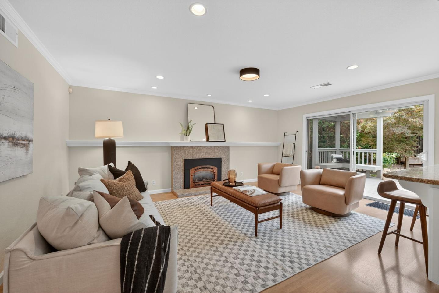 Detail Gallery Image 21 of 67 For 834 Colleen Dr, San Jose,  CA 95123 - 4 Beds | 2 Baths