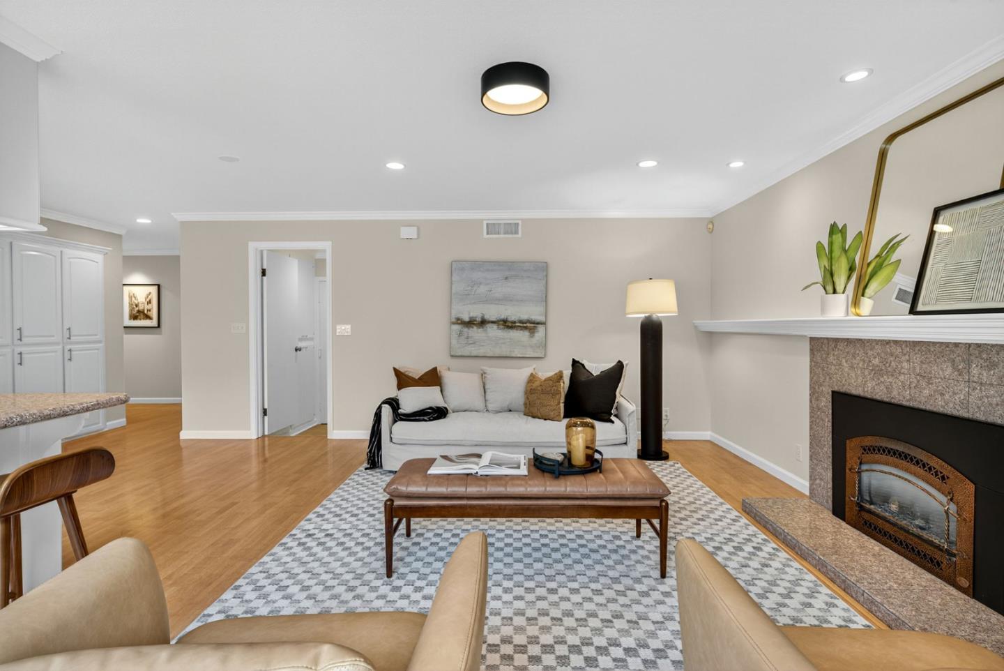 Detail Gallery Image 22 of 67 For 834 Colleen Dr, San Jose,  CA 95123 - 4 Beds | 2 Baths