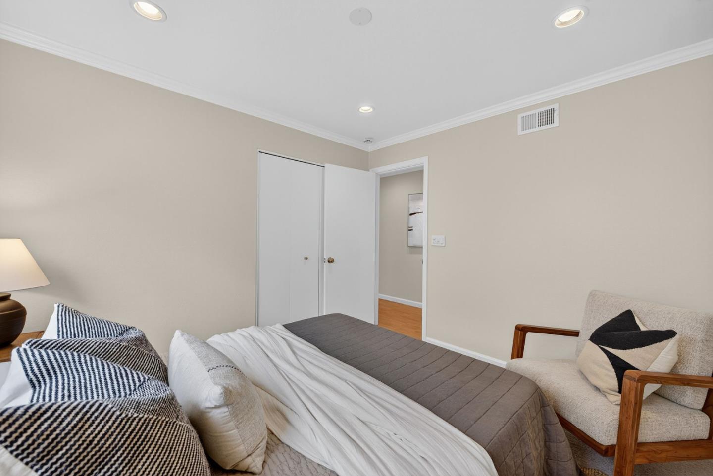 Detail Gallery Image 42 of 67 For 834 Colleen Dr, San Jose,  CA 95123 - 4 Beds | 2 Baths