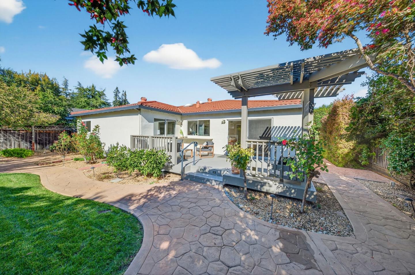 Detail Gallery Image 58 of 67 For 834 Colleen Dr, San Jose,  CA 95123 - 4 Beds | 2 Baths