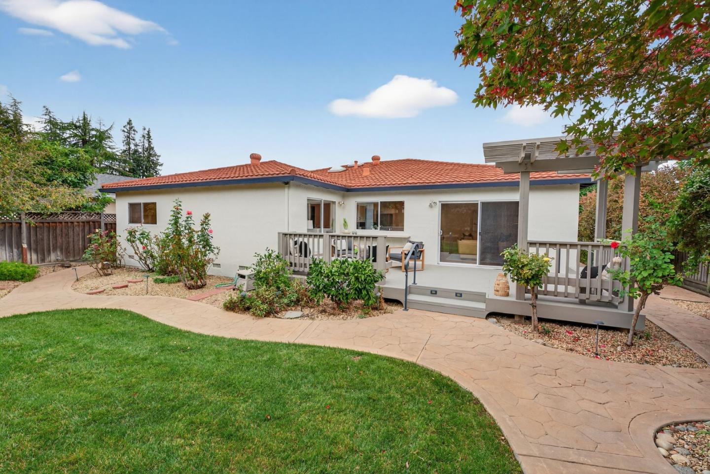 Detail Gallery Image 60 of 67 For 834 Colleen Dr, San Jose,  CA 95123 - 4 Beds | 2 Baths