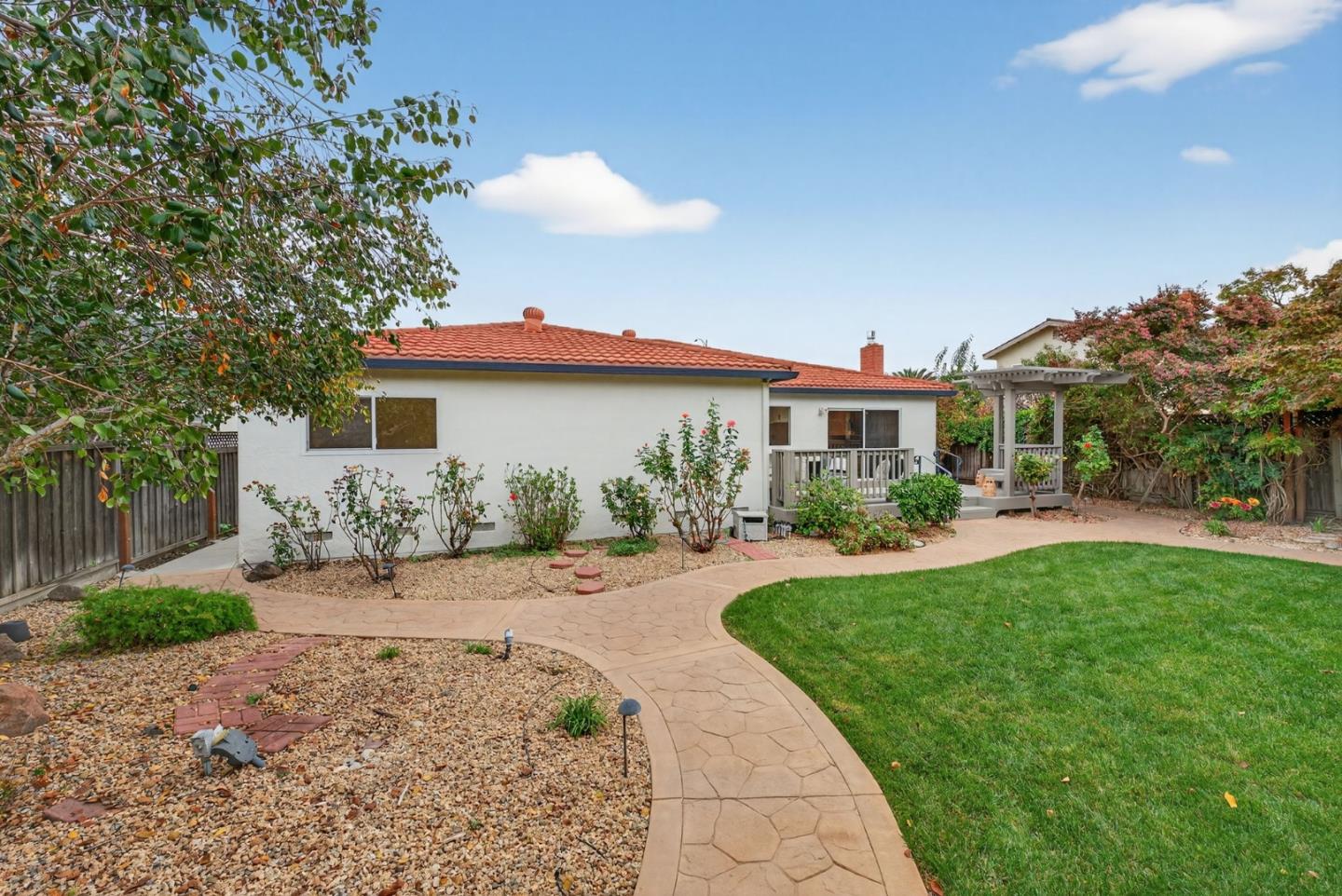 Detail Gallery Image 61 of 67 For 834 Colleen Dr, San Jose,  CA 95123 - 4 Beds | 2 Baths