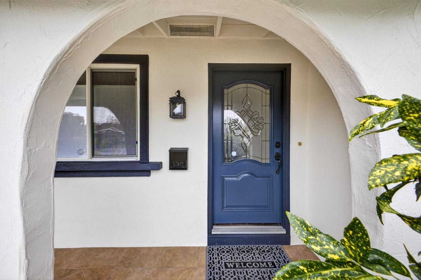 Detail Gallery Image 9 of 67 For 834 Colleen Dr, San Jose,  CA 95123 - 4 Beds | 2 Baths