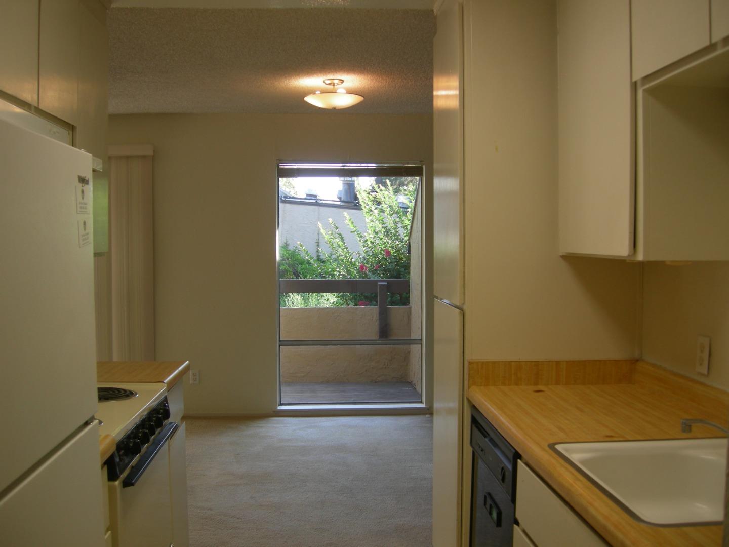 Detail Gallery Image 10 of 34 For 310 Tradewinds Dr #4,  San Jose,  CA 95123 - 2 Beds | 1 Baths