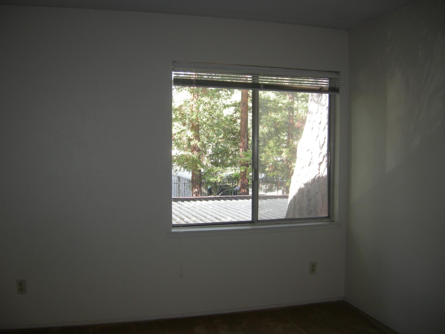 Detail Gallery Image 27 of 34 For 310 Tradewinds Dr #4,  San Jose,  CA 95123 - 2 Beds | 1 Baths