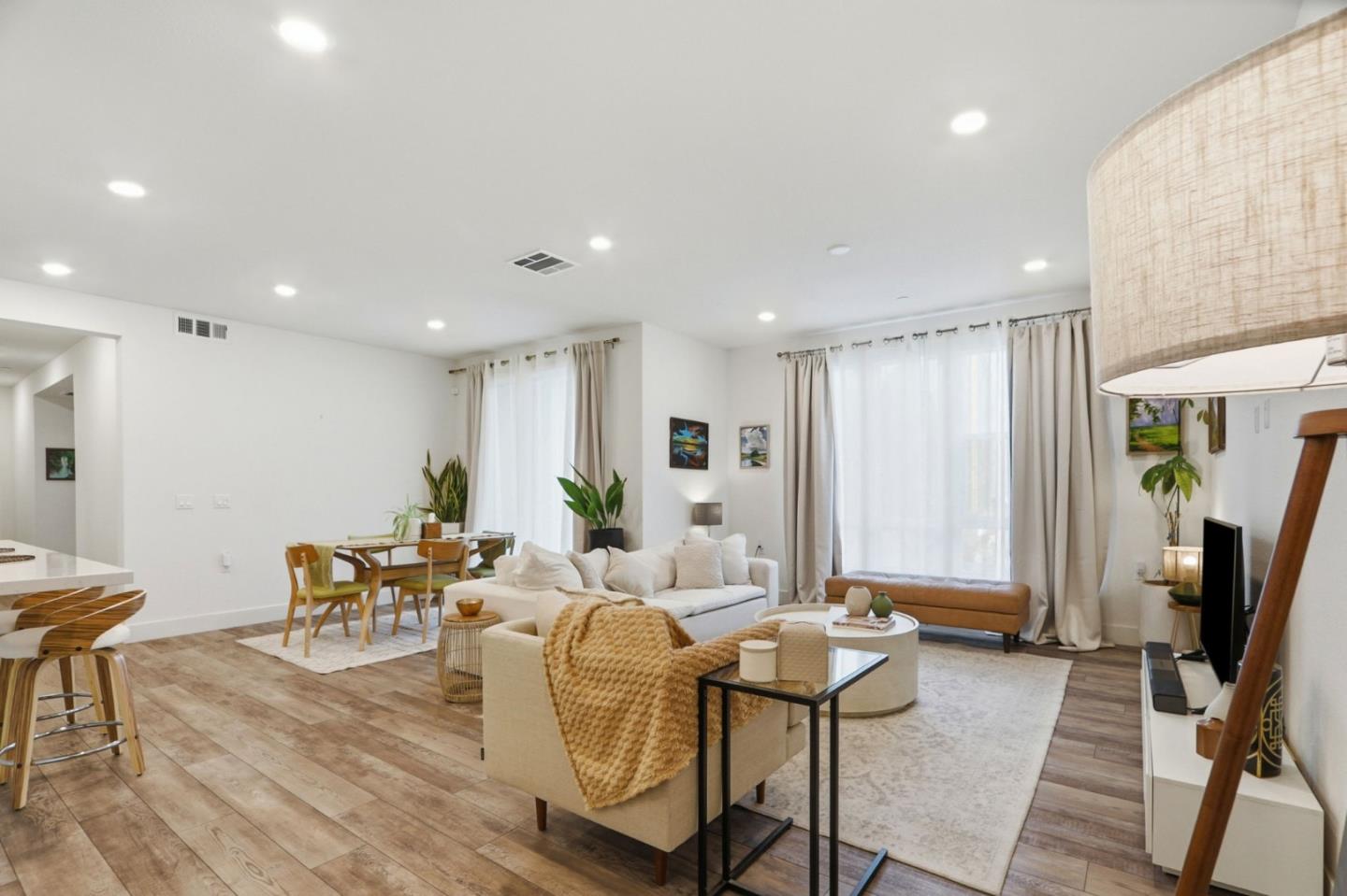 Detail Gallery Image 2 of 43 For 45188 Ambition St #202,  Fremont,  CA 94538 - 3 Beds | 2 Baths