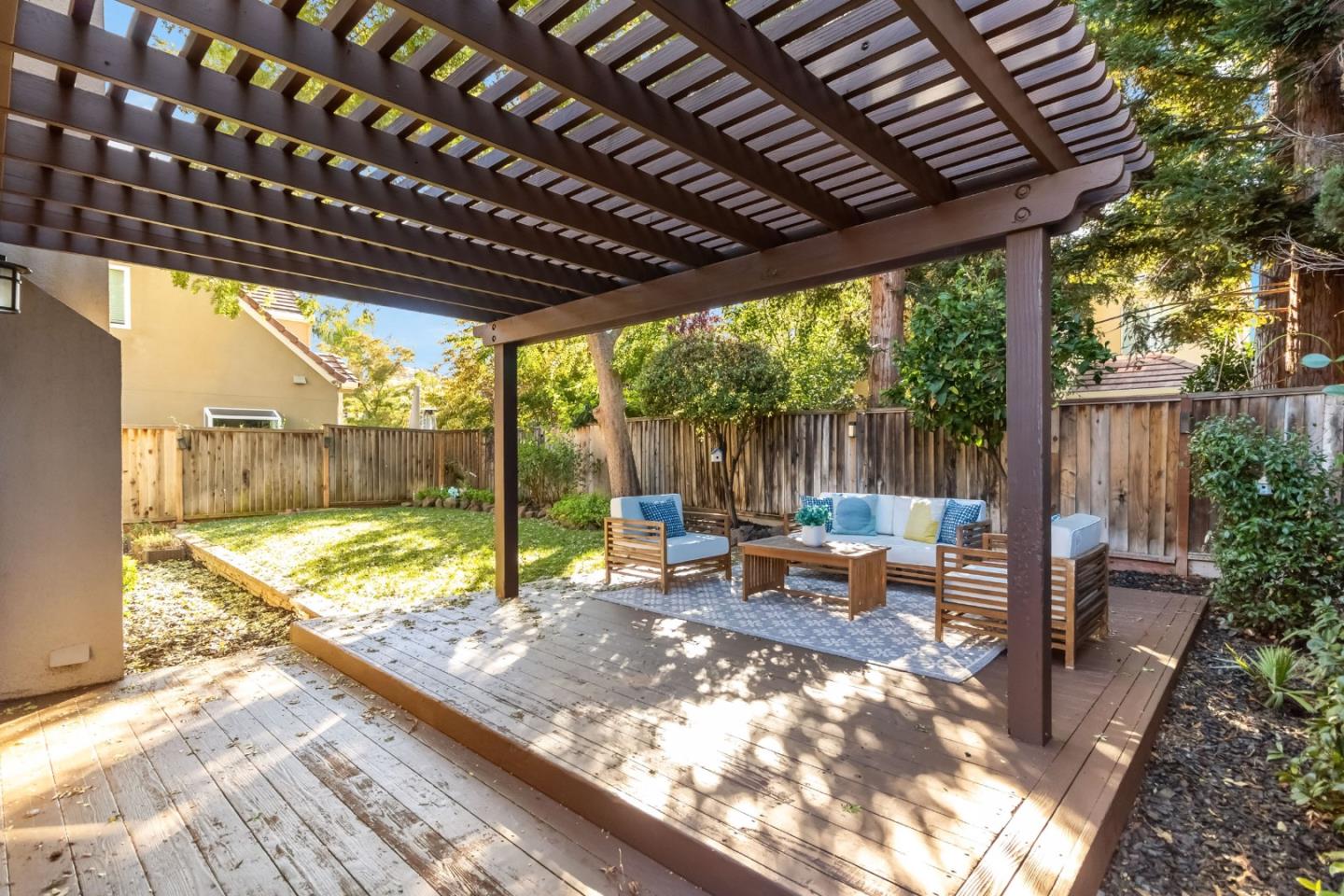 Detail Gallery Image 44 of 52 For 4593 Fallstone Ct, San Jose,  CA 95124 - 4 Beds | 3 Baths