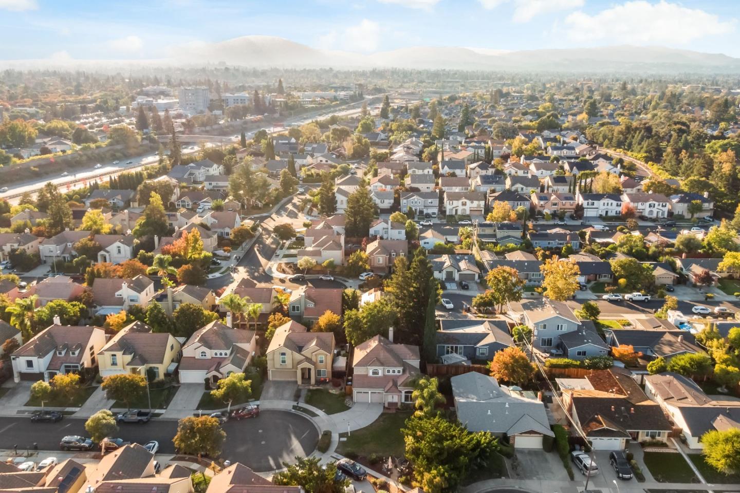 Detail Gallery Image 52 of 52 For 4593 Fallstone Ct, San Jose,  CA 95124 - 4 Beds | 3 Baths