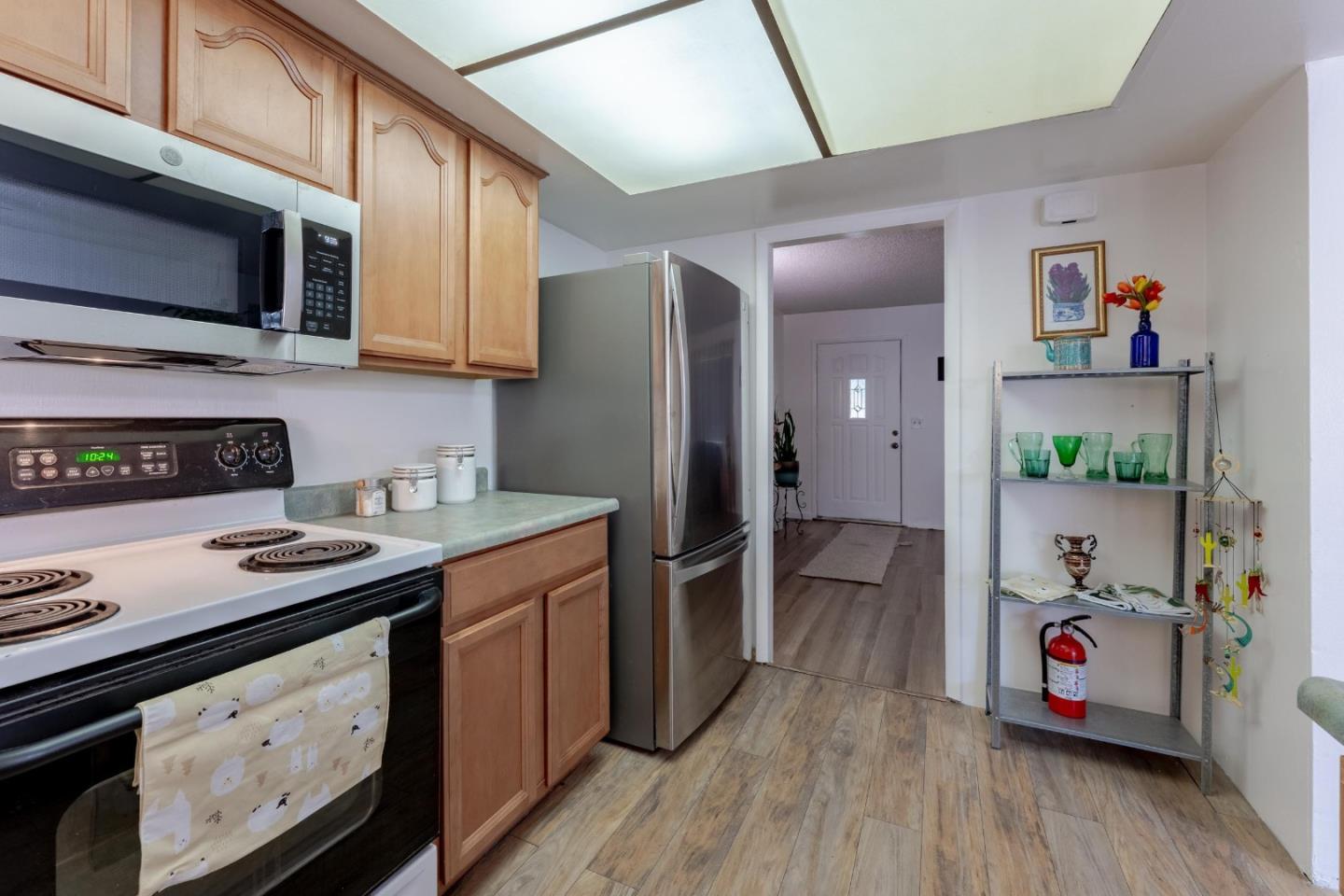 Detail Gallery Image 11 of 23 For 2244 Lanai Ave, San Jose,  CA 95122 - 3 Beds | 2 Baths