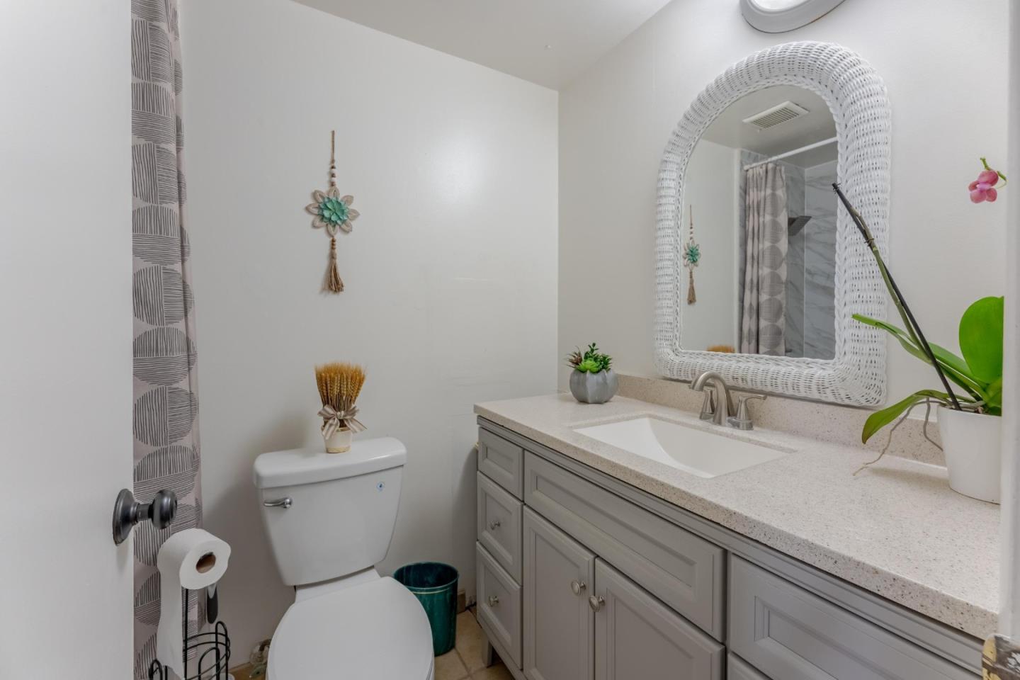 Detail Gallery Image 14 of 23 For 2244 Lanai Ave, San Jose,  CA 95122 - 3 Beds | 2 Baths