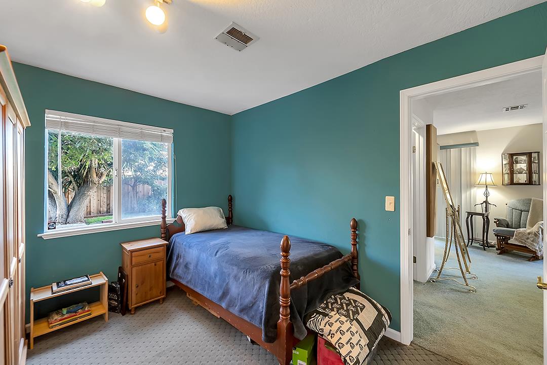 Detail Gallery Image 12 of 31 For 251 W Capitol Ave, Milpitas,  CA 95035 - 3 Beds | 2 Baths