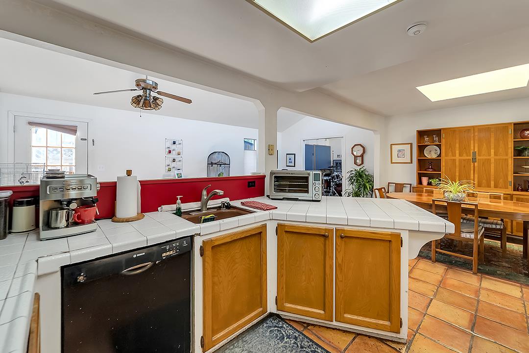 Detail Gallery Image 6 of 31 For 251 W Capitol Ave, Milpitas,  CA 95035 - 3 Beds | 2 Baths