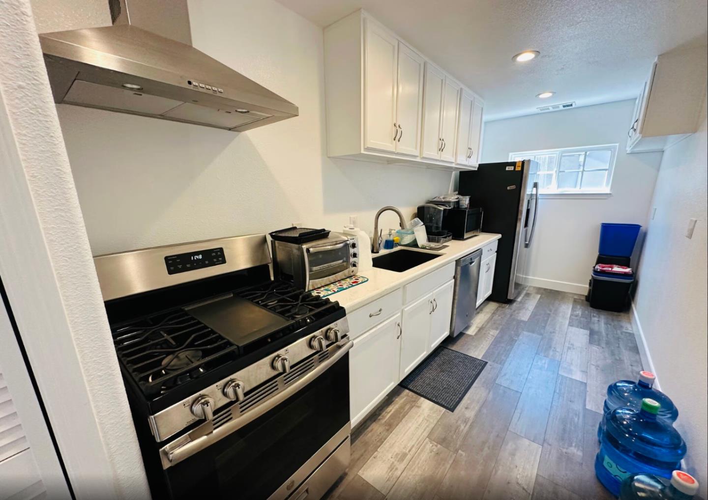 Detail Gallery Image 3 of 9 For 3076 Union Ave, San Jose,  CA 95124 - – Beds | – Baths