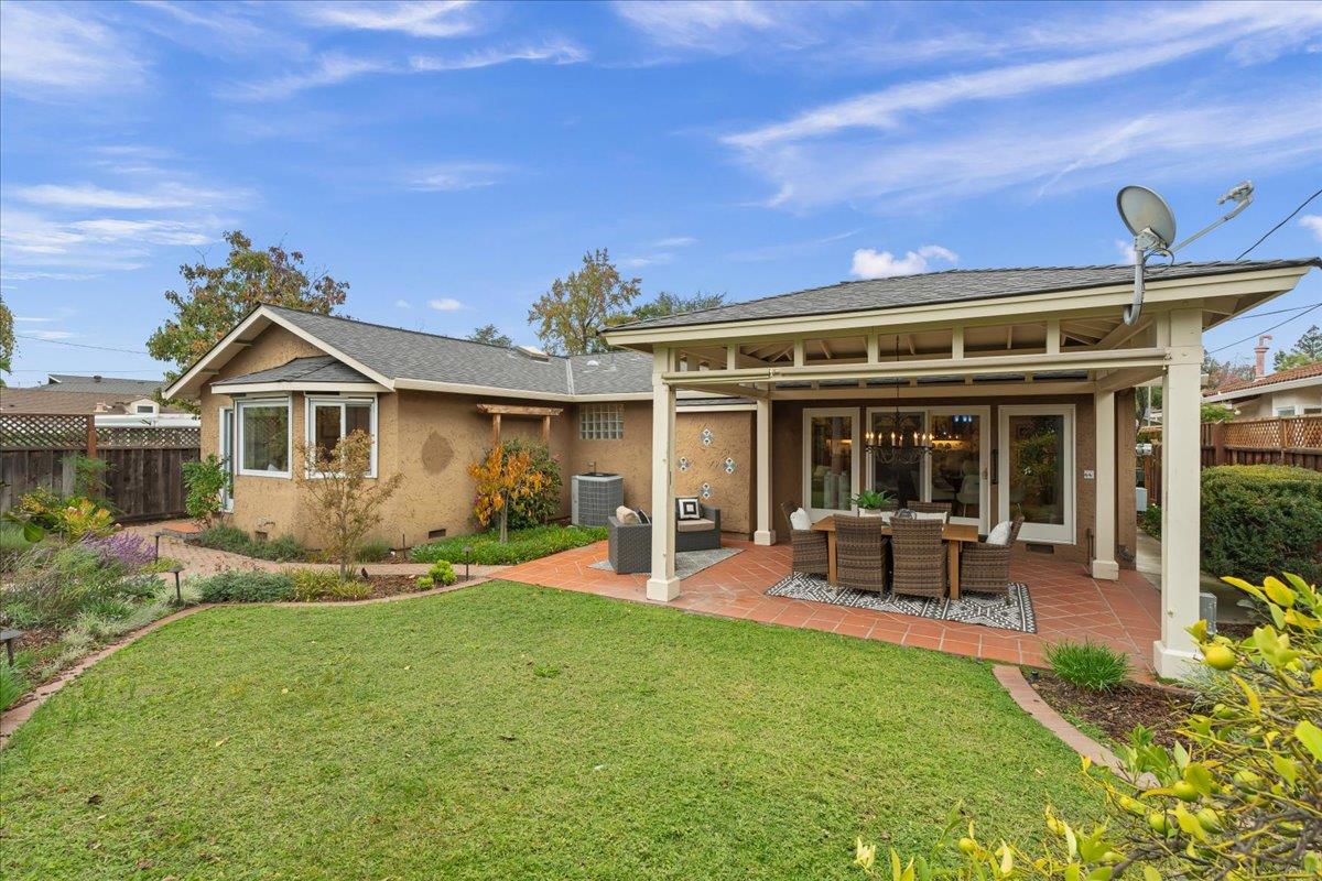 Detail Gallery Image 24 of 27 For 3315 Todd Way, San Jose,  CA 95124 - 3 Beds | 2 Baths