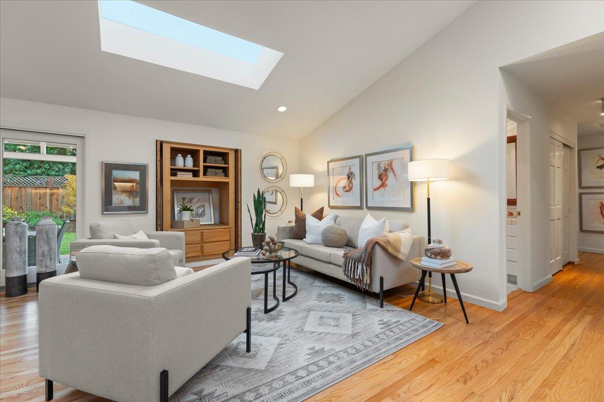 Detail Gallery Image 5 of 27 For 3315 Todd Way, San Jose,  CA 95124 - 3 Beds | 2 Baths