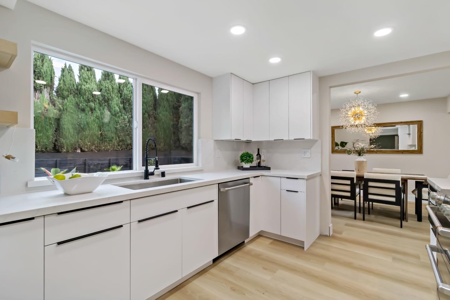 Detail Gallery Image 10 of 78 For 2896 Rathmann Dr, San Jose,  CA 95148 - 4 Beds | 2 Baths