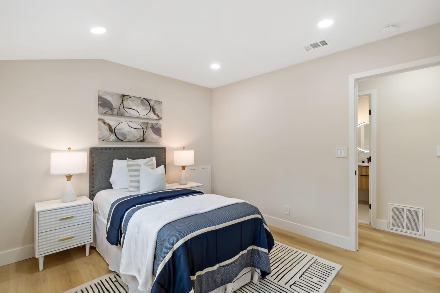 Detail Gallery Image 26 of 78 For 2896 Rathmann Dr, San Jose,  CA 95148 - 4 Beds | 2 Baths