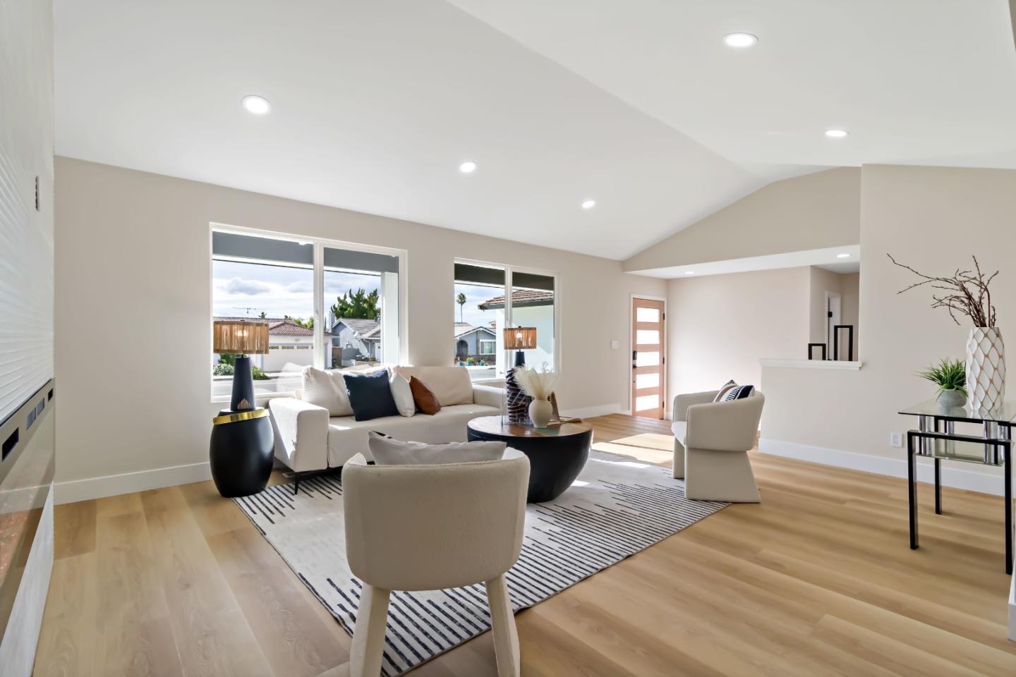 Detail Gallery Image 4 of 78 For 2896 Rathmann Dr, San Jose,  CA 95148 - 4 Beds | 2 Baths