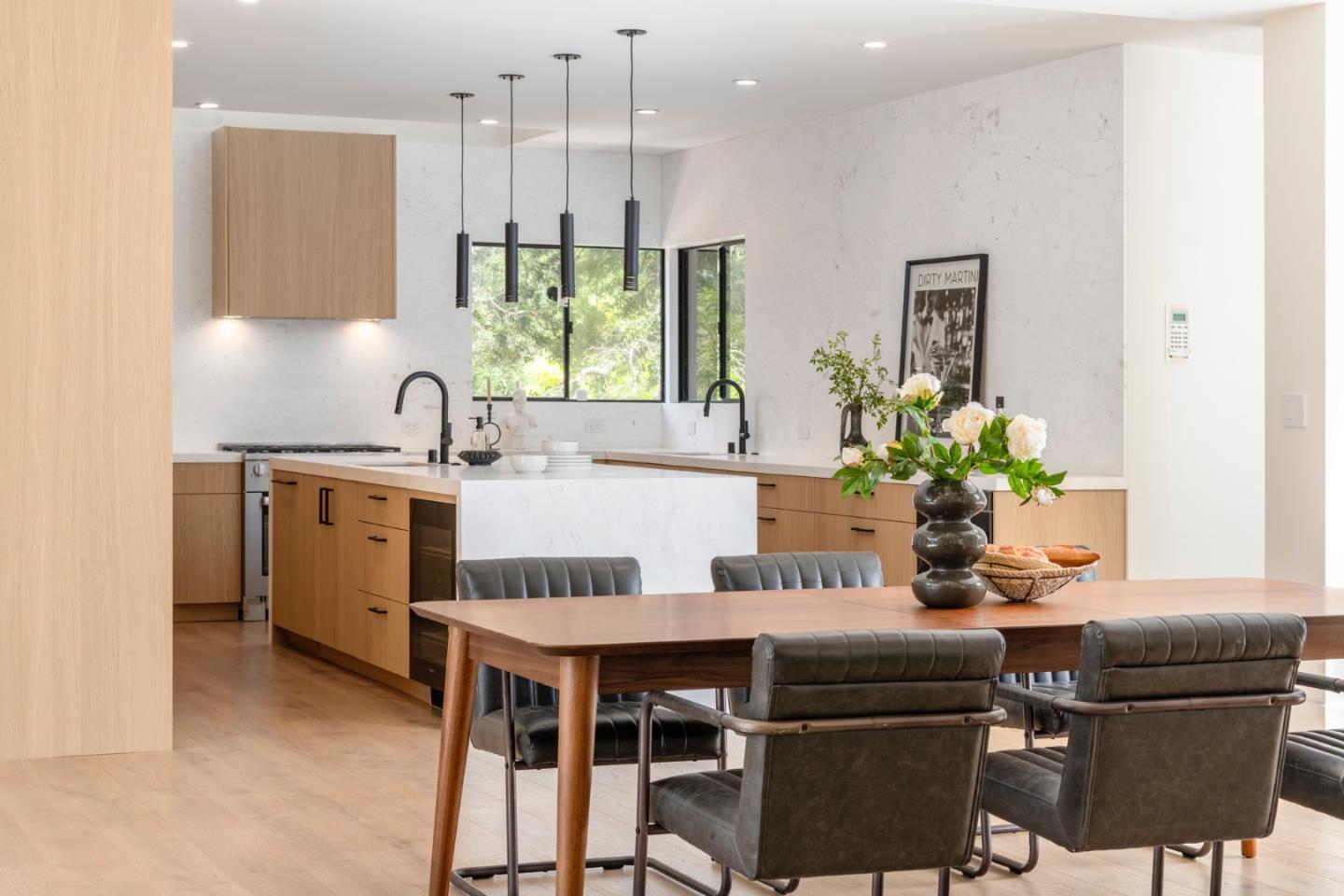 Detail Gallery Image 34 of 84 For 12 Las Aromas, Orinda,  CA 94563 - 8 Beds | 6/5 Baths