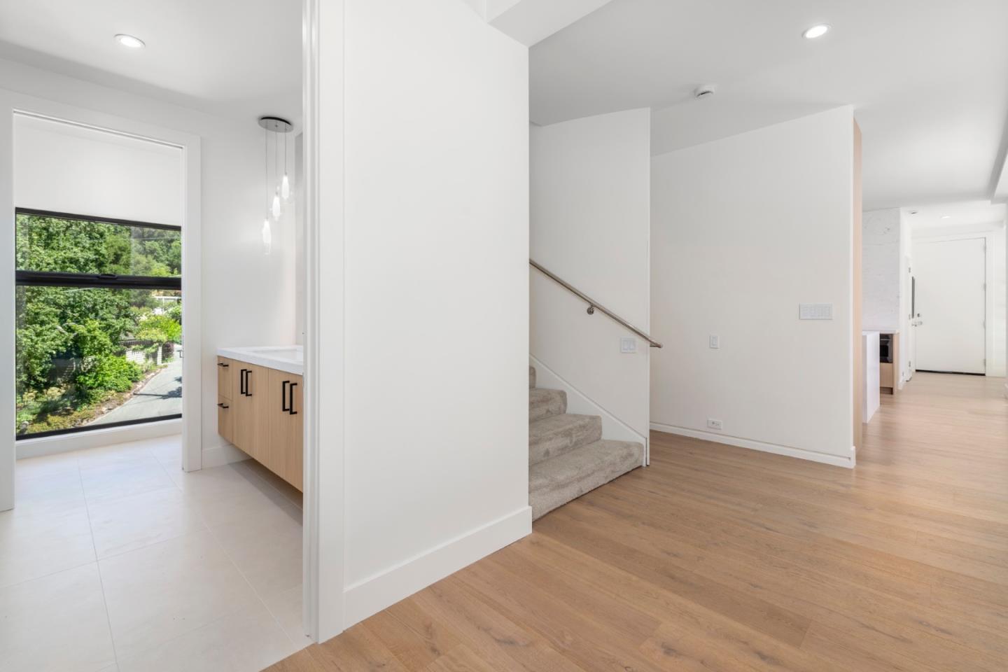 Detail Gallery Image 39 of 84 For 12 Las Aromas, Orinda,  CA 94563 - 8 Beds | 6/5 Baths