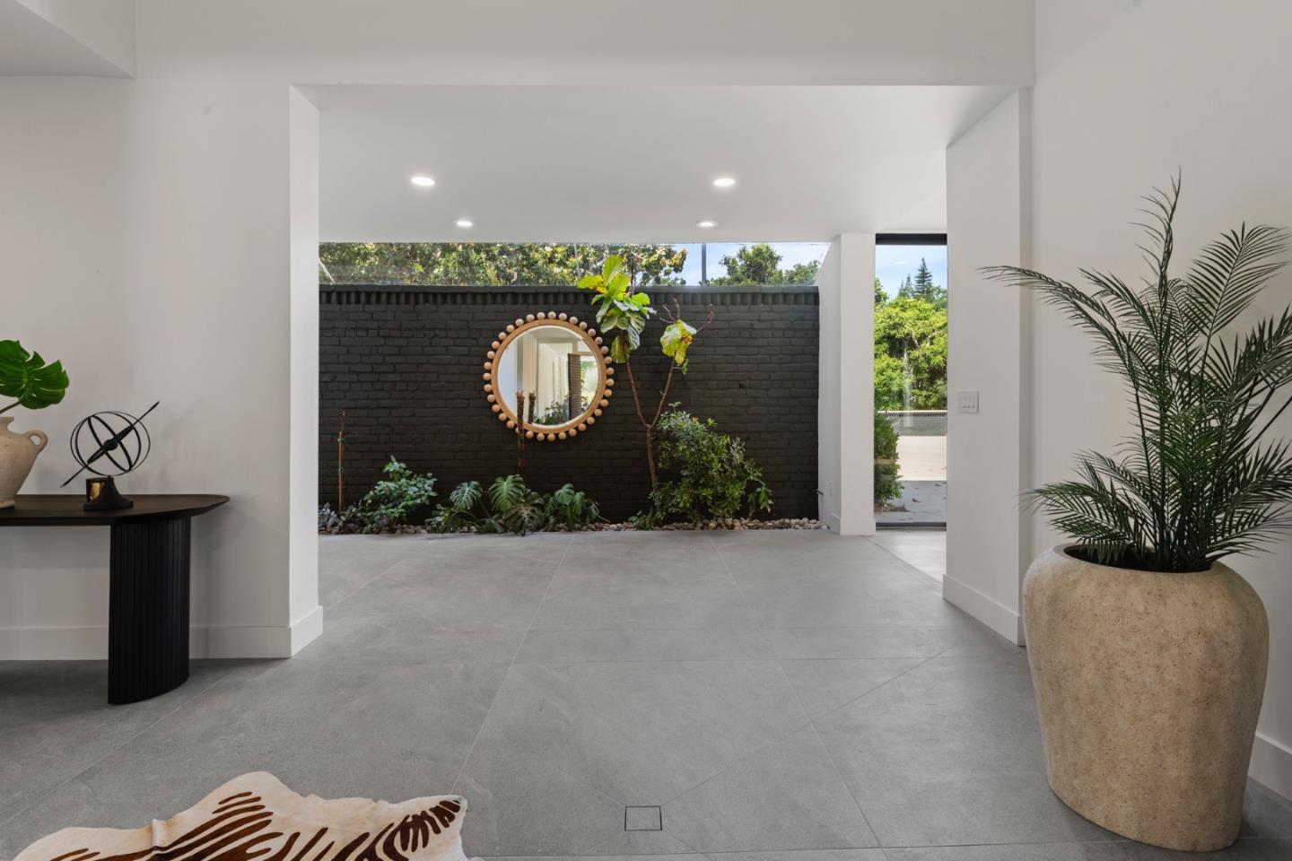 Detail Gallery Image 9 of 84 For 12 Las Aromas, Orinda,  CA 94563 - 8 Beds | 6/5 Baths