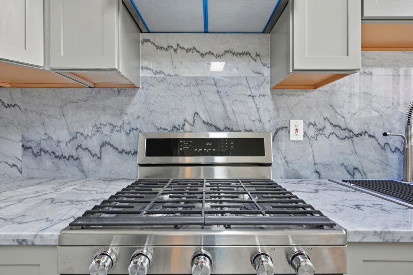 Detail Gallery Image 14 of 33 For 116 W Moltke St, Daly City,  CA 94014 - 3 Beds | 1 Baths