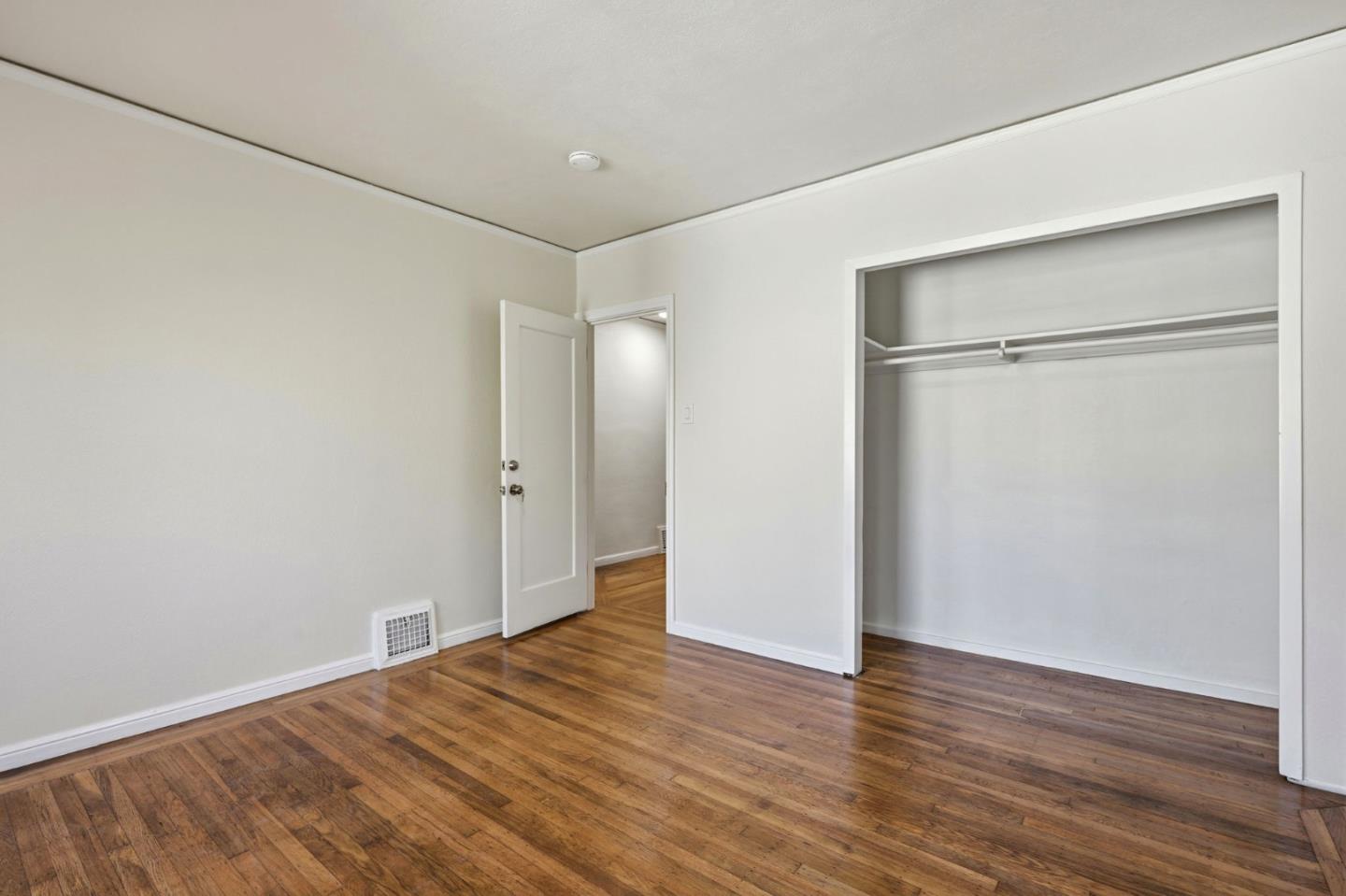 Detail Gallery Image 19 of 33 For 116 W Moltke St, Daly City,  CA 94014 - 3 Beds | 1 Baths