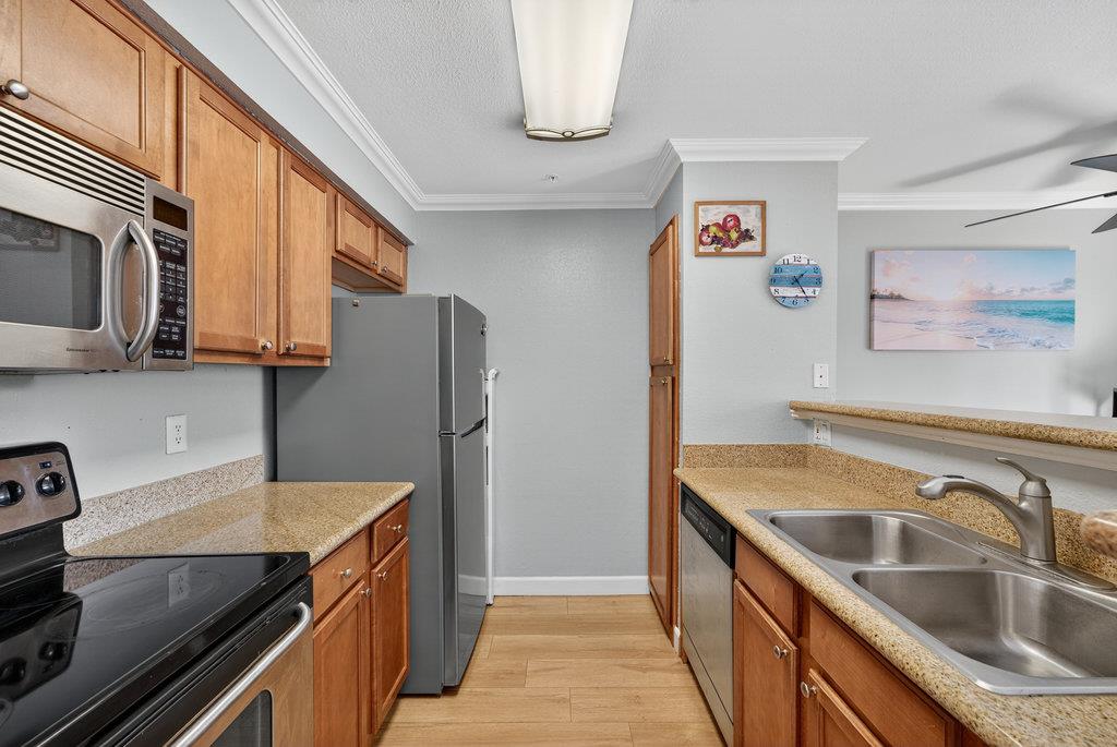 Detail Gallery Image 11 of 33 For 41 Grandview St #1204,  Santa Cruz,  CA 95060 - 2 Beds | 2 Baths